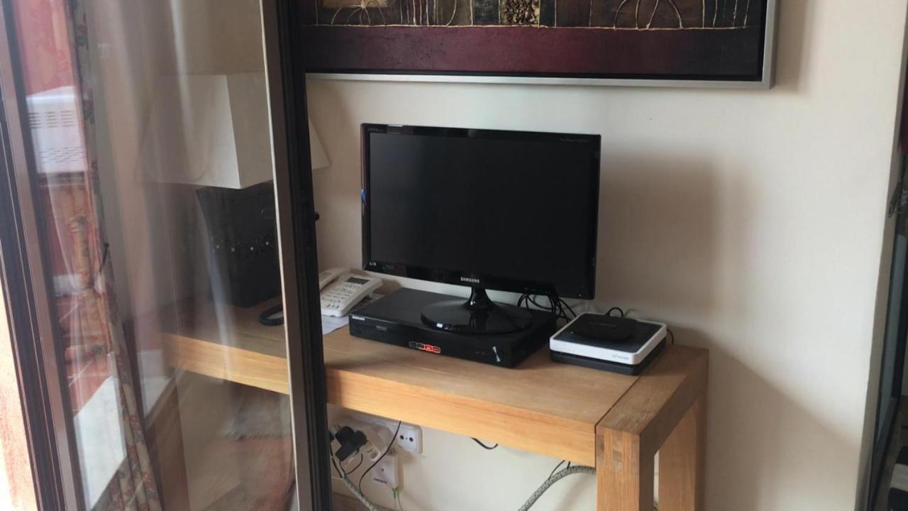 Luxury 2-Bedrooms & Bathrooms Estepona Apartment 外观 照片